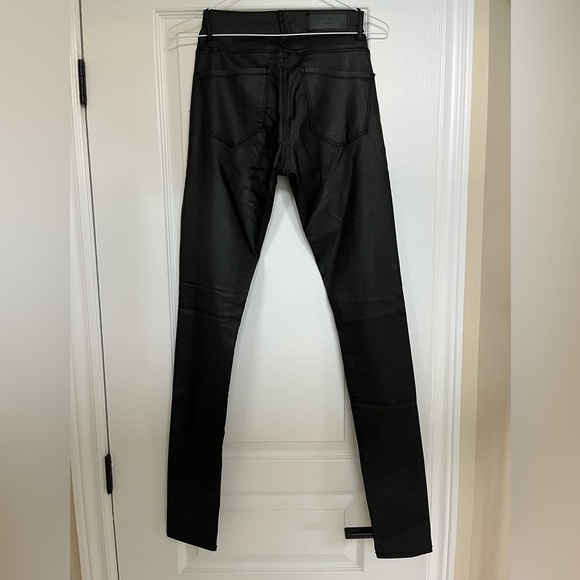 Vero Moda-VMSeven-Smooth coated pant-Slim fit-Size XS-Style#10138972-Black - Picture 6 of 16